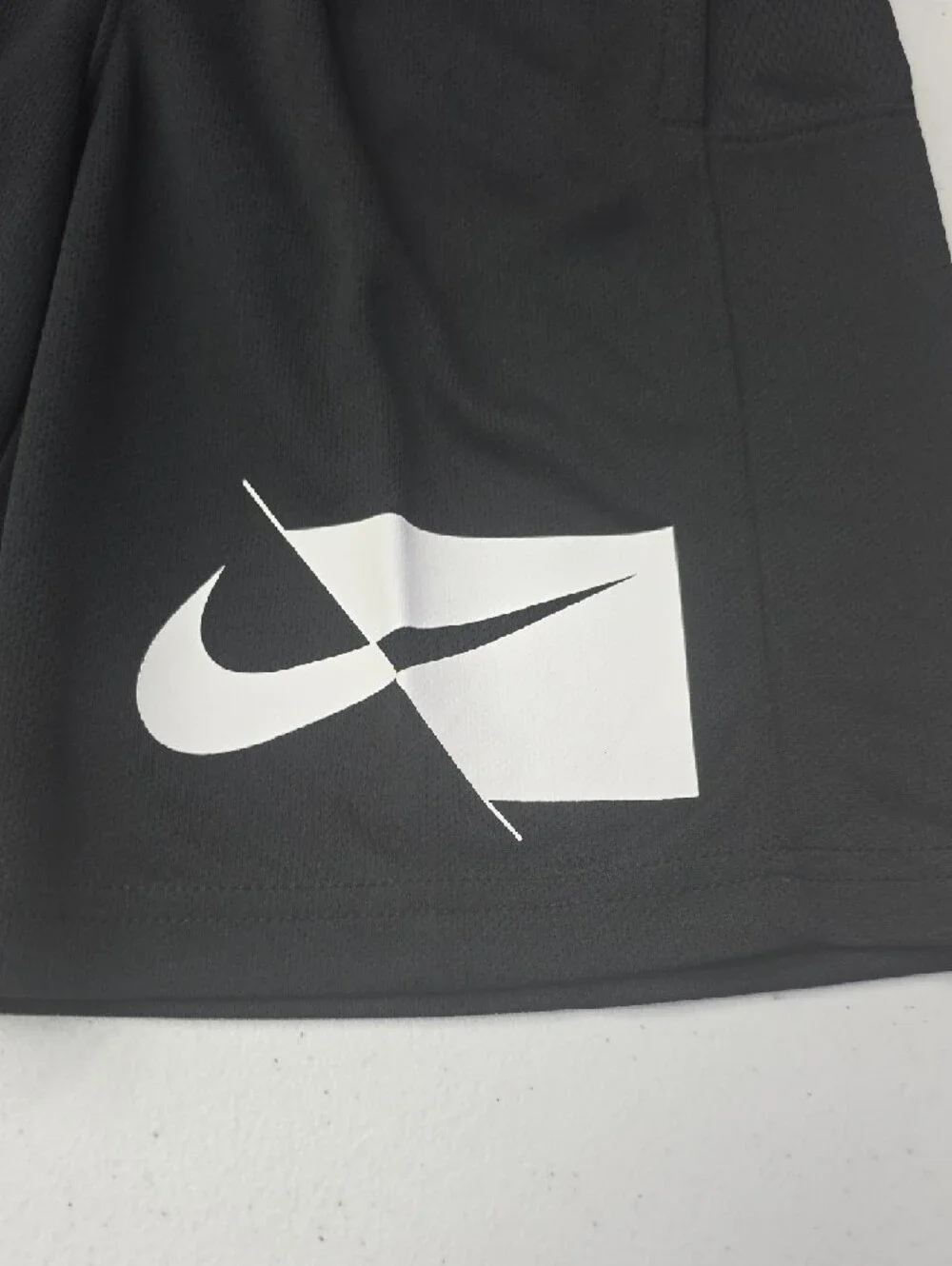 Nike Lavender Tee and Black Athletic Shorts Set - Picture 5 of 6
